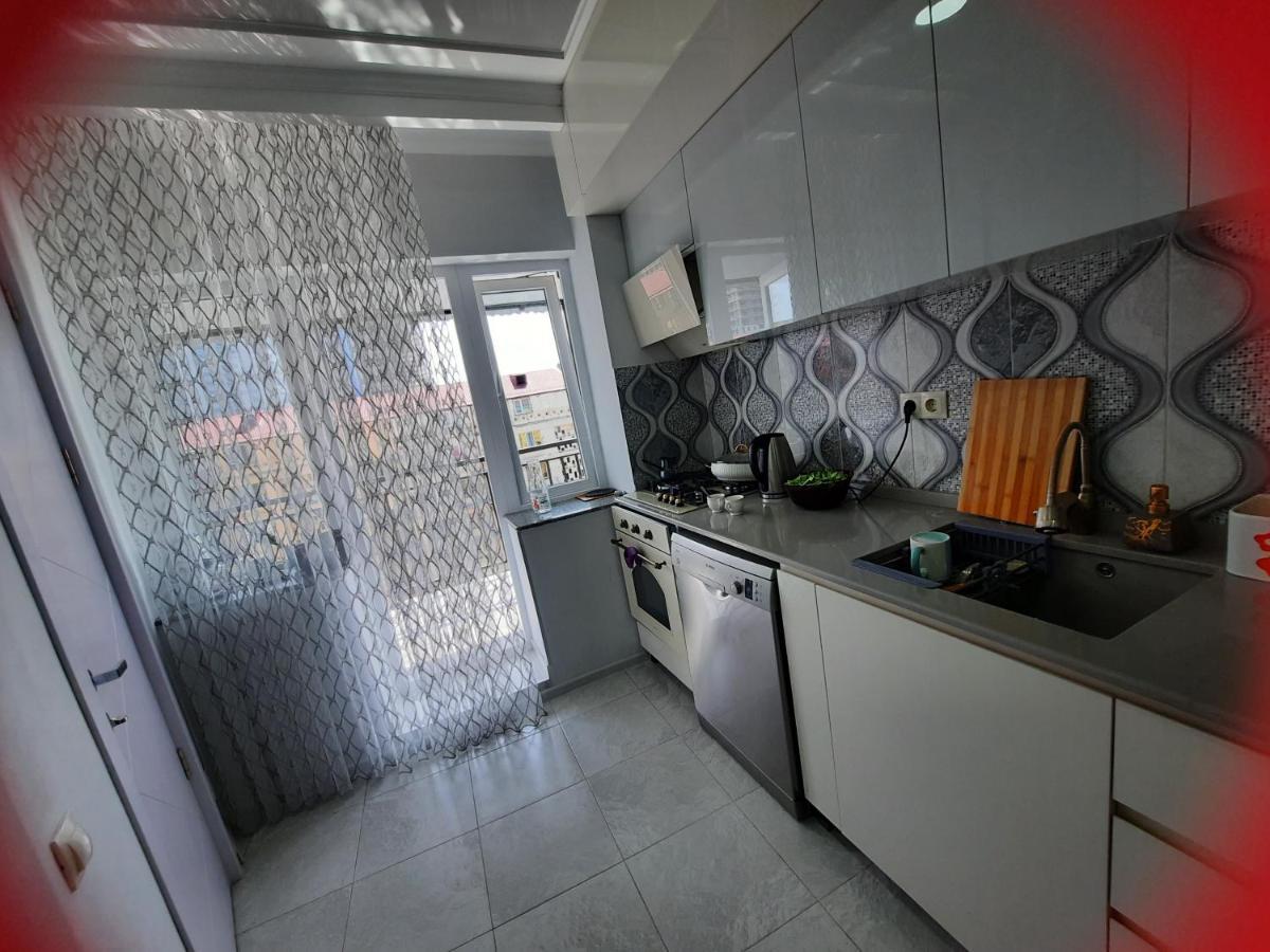Apartment Desi With Sea View On The Beach In 巴统 外观 照片